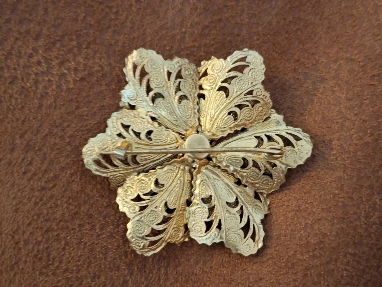 Billede 4 - Smuk broche 