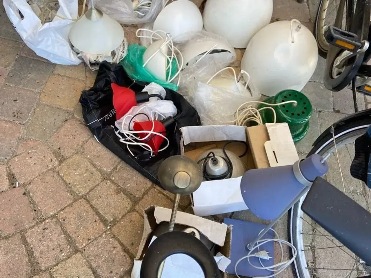 Billede 7 - Diverse lamper loft væg
