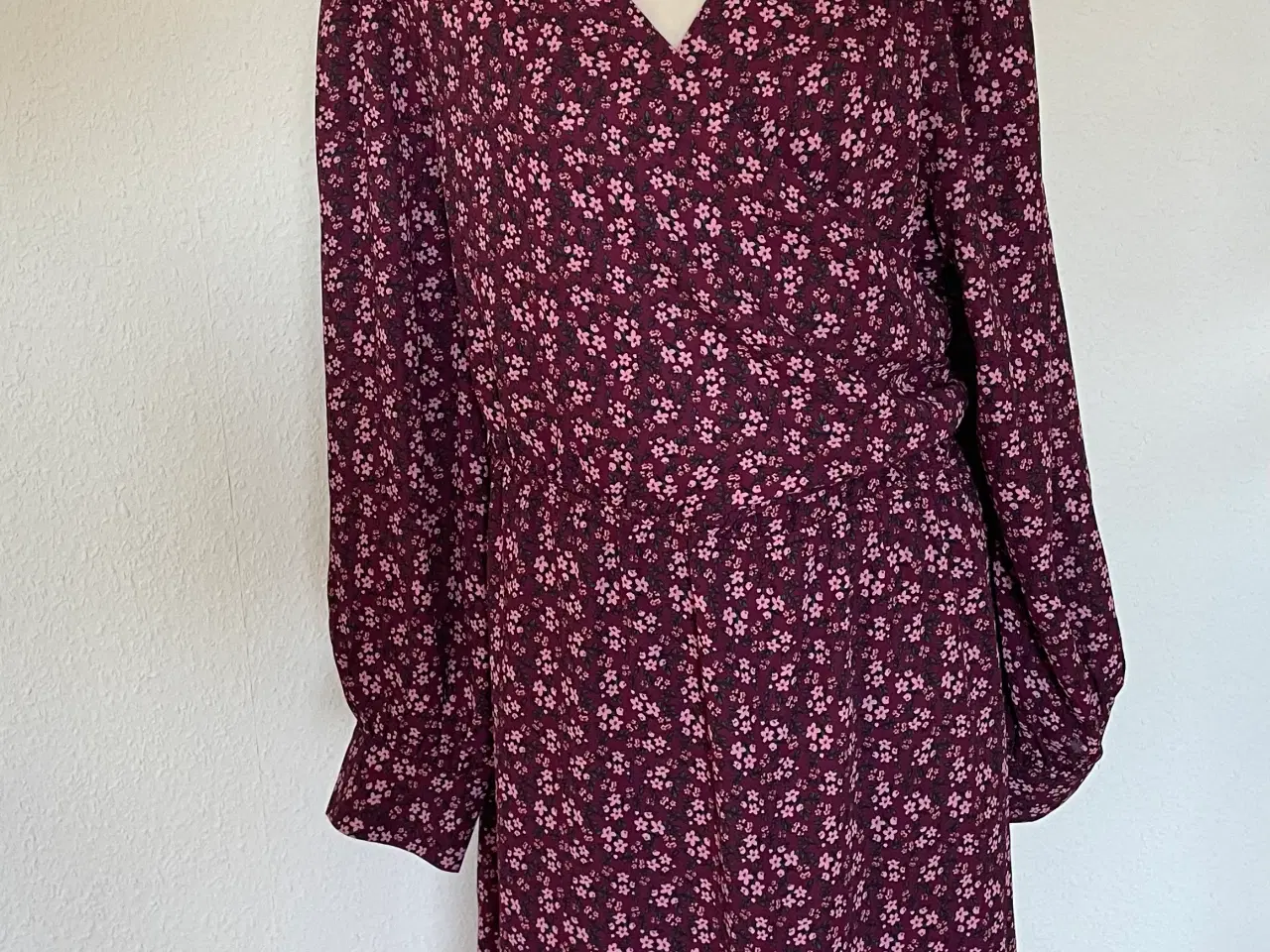 Billede 1 - Flot kjole fra Asos, str. 50