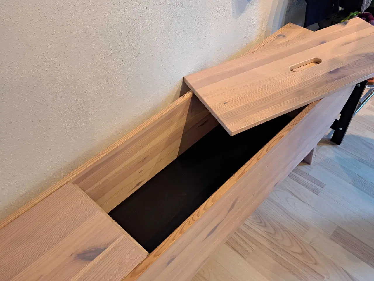 Billede 2 - Ikea Ryssby bænk med opbevaing