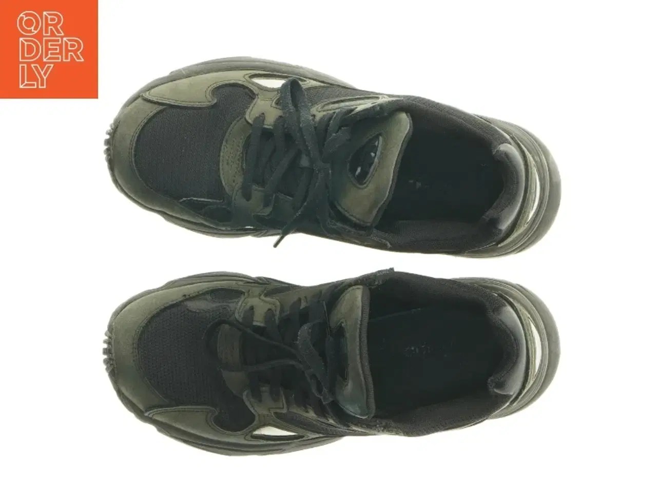 Billede 2 - Sorte sneakers fra Adidas (str. 38,5)
