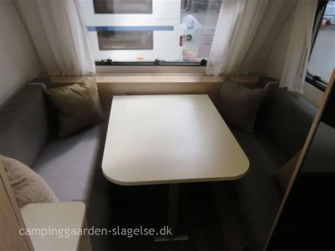 Billede 6 - 2023 - Adria Aviva 400 DK   Lille let vogn på kun 1100 kg totalvægt