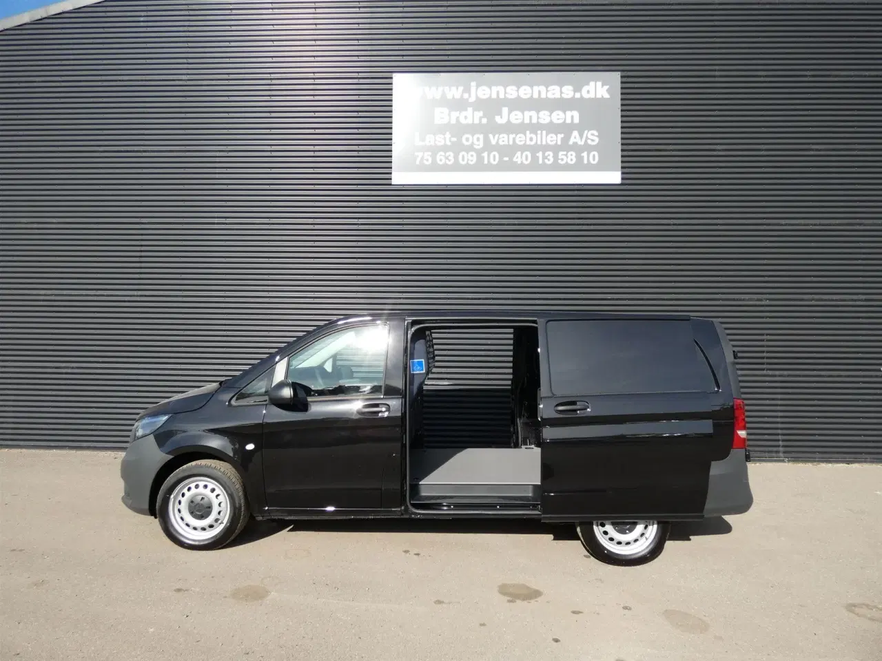 Billede 1 - Mercedes-Benz Vito 114 A2 2,0 CDI Pro 4Matic 9G-Tronic 136HK Van 9g Aut.
