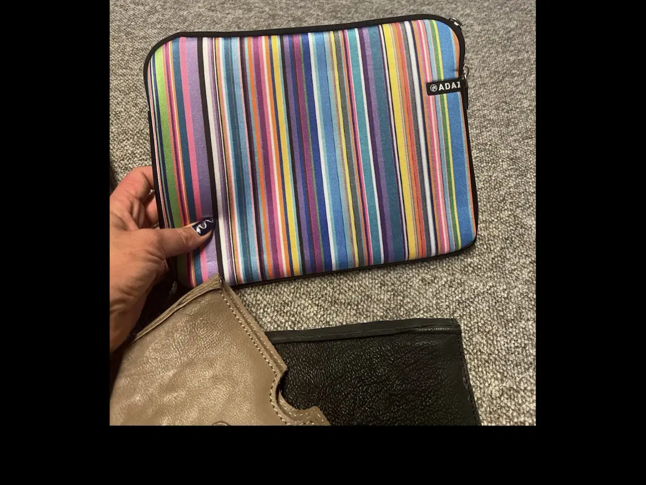 Billede 8 - Lækre nye iPad etuier fra adax