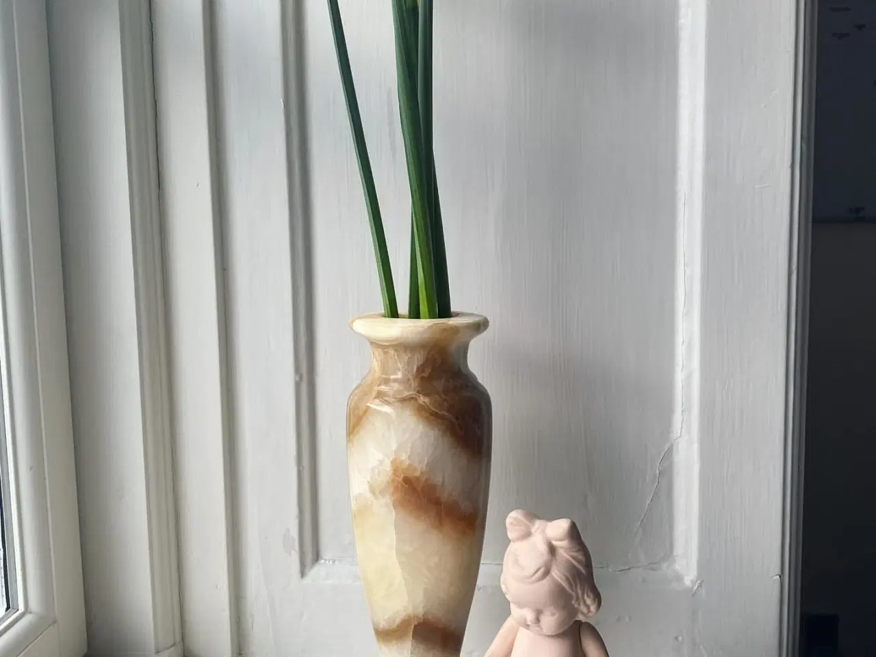 Billede 1 - Stenvase, jordtoner