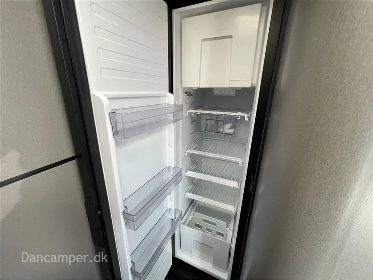 Billede 26 - 2024 - Chausson X650 Exclusive line   Camper med stor Lounge og siddegruppe, 9-trins automatgear, sænkeseng, stor garage, specialfælge, Artic, Connect- og X-tilbehørspakke ,