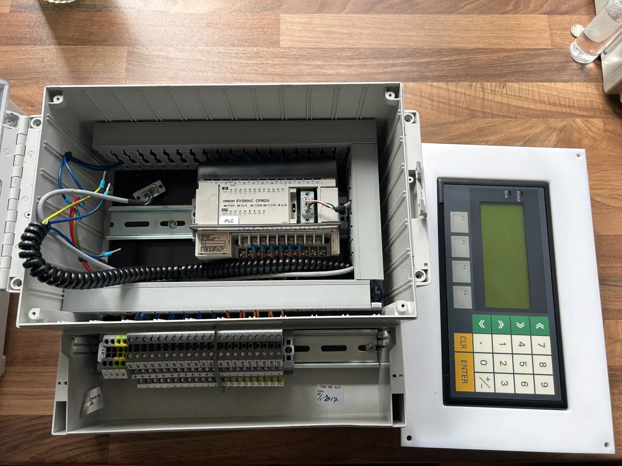 Billede 1 - Omron PLC og Display control panel !