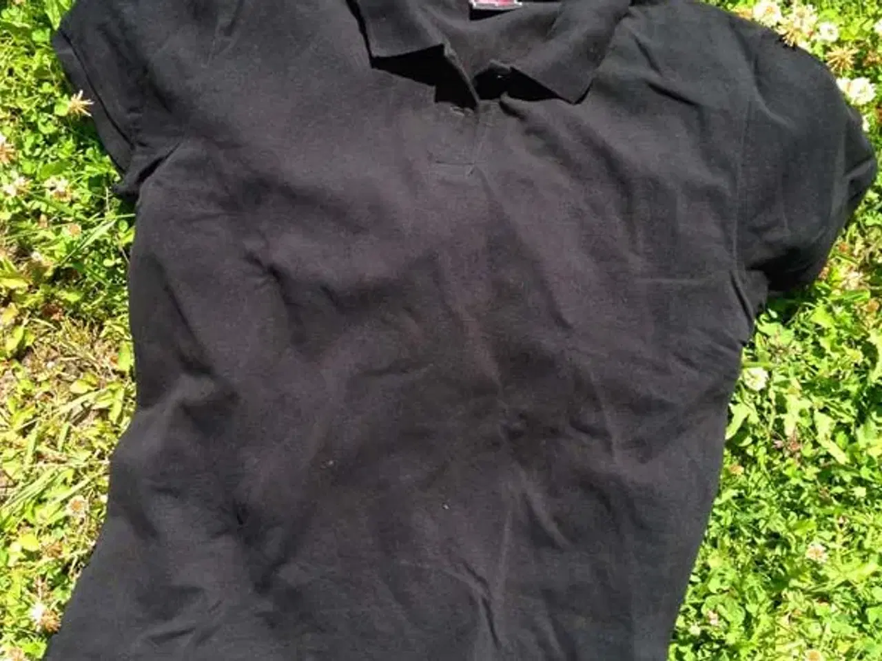 Billede 10 - 4 T-SHIRTS + EN POLO til crew og frivillige