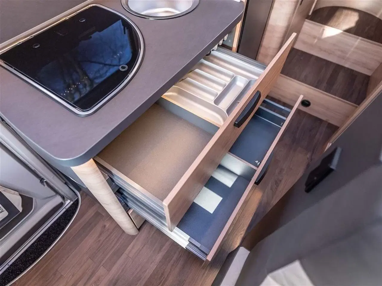 Billede 23 - 2025 - Knaus L!VE TI 650 MEG Platinium Selection   KNAUS L!VE KAMPAGNE - SPAR 95.000