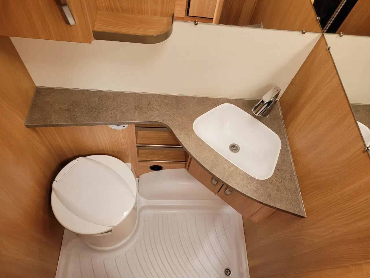 Billede 14 - 2014 Knaus Sudwind 500 EU enkeltsenge..lav pris