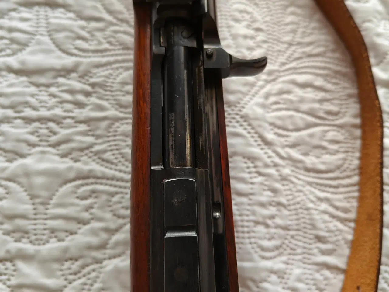 Billede 4 - Fuldskæftet M1 Carbine Repeter cal. 30 Carb.