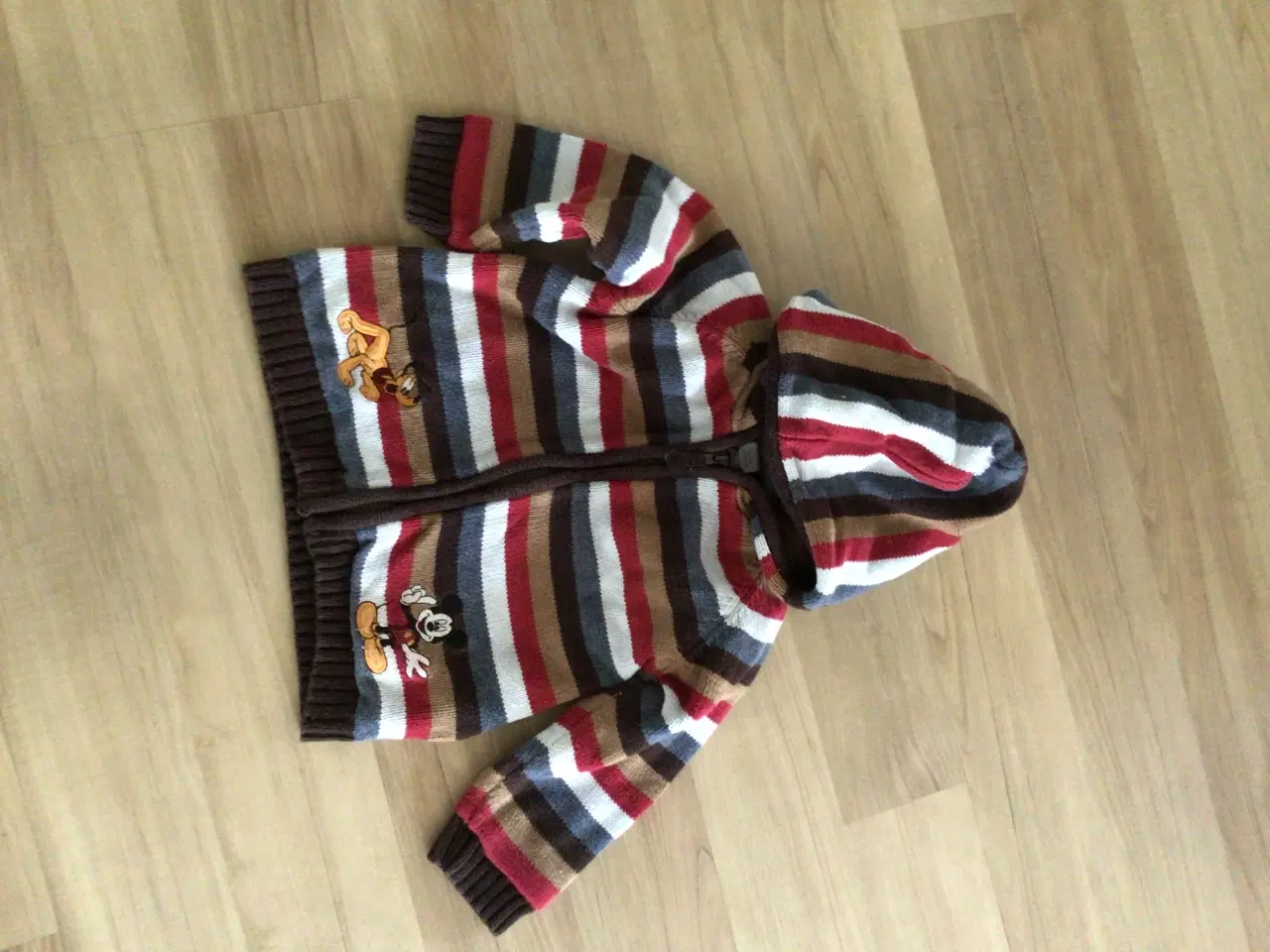 Billede 20 - Lyslilla Kjole str.80