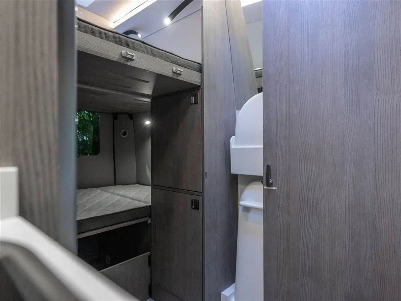 Billede 20 - 2023 - FURGOK XPACE 600 FAMILY North   Van med plads til 5 personer!