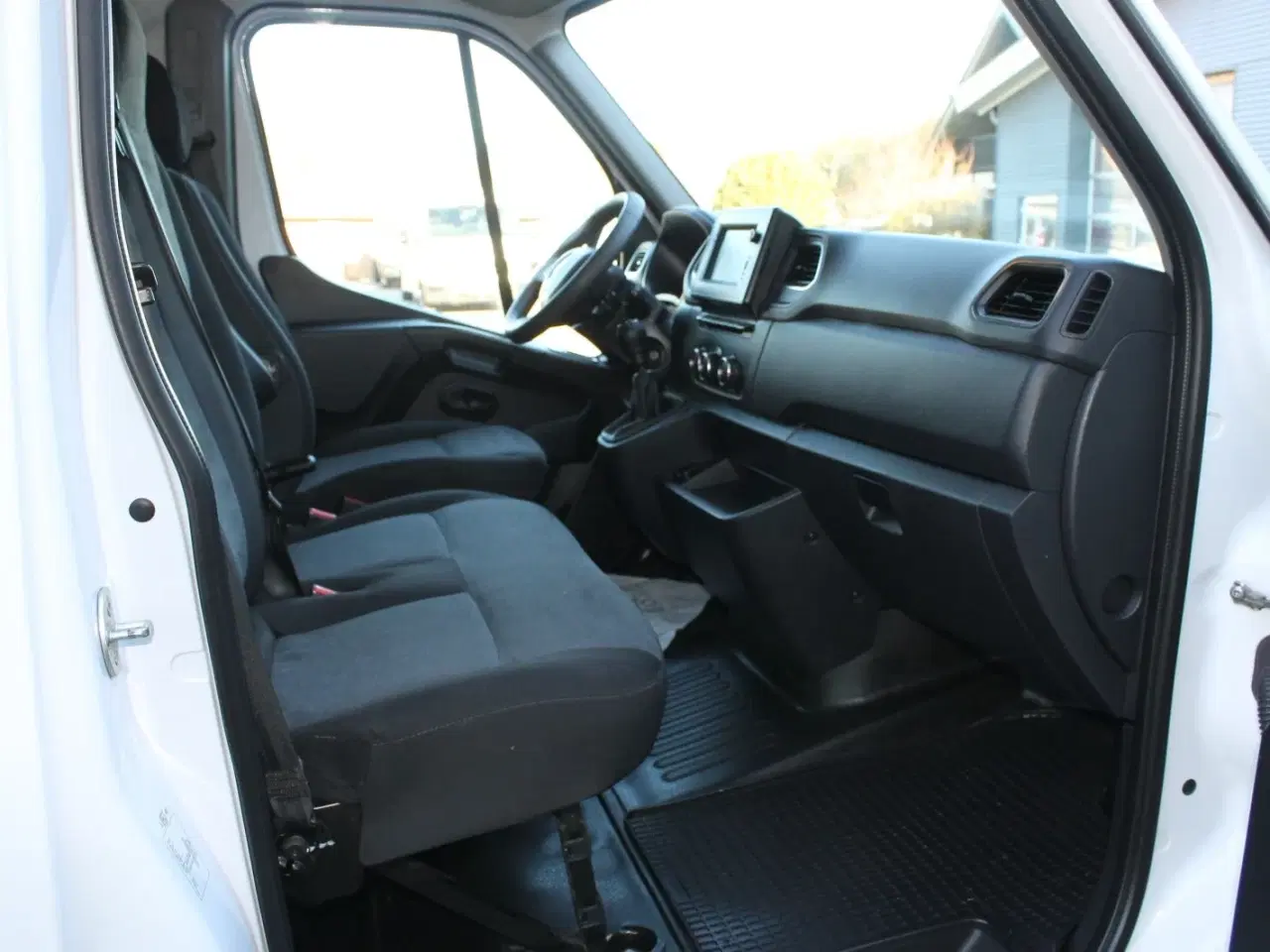 Billede 12 - Renault Master IV T33 2,3 dCi 150 L2H2 Kassevogn Tekno