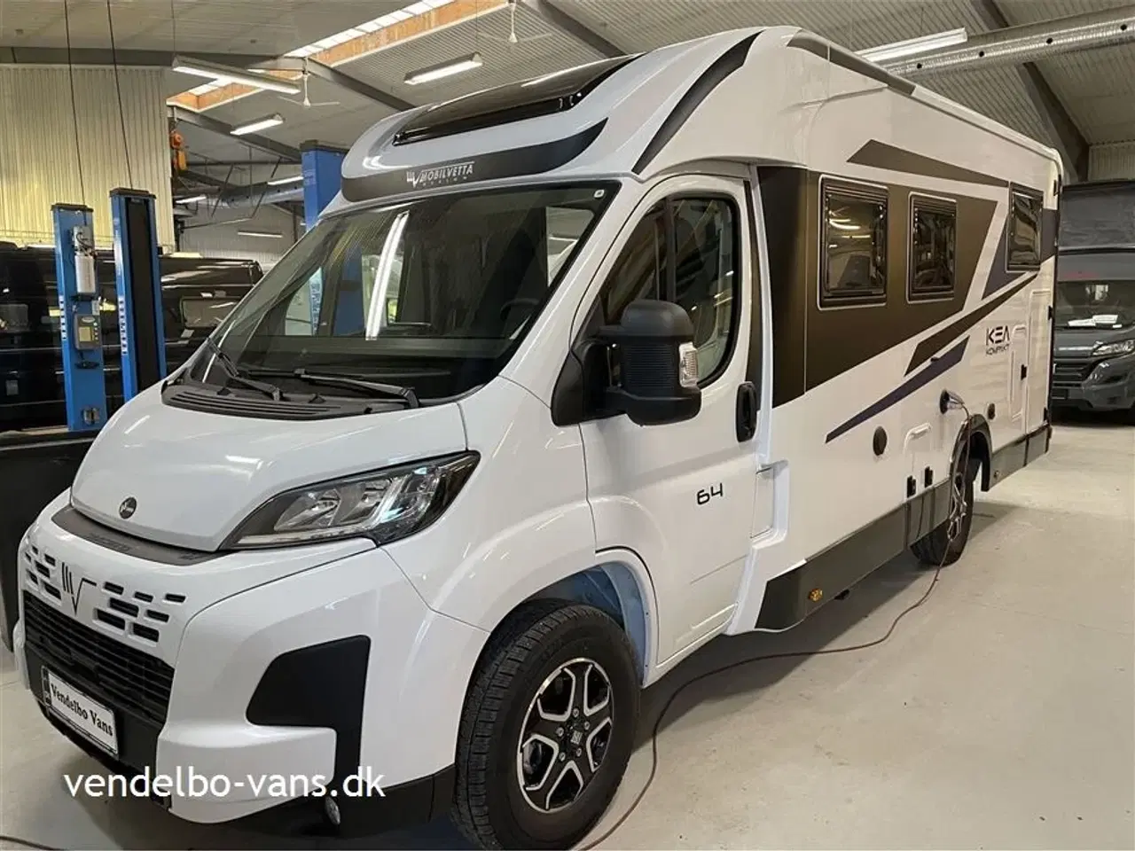 Billede 2 - 2025 - Mobilvetta KEA Kompakt 64   Ny kompakt modelserie fra Mobilvetta (smallere, lavere, kortere, lettere) - KEA 64 med enkeltsenge