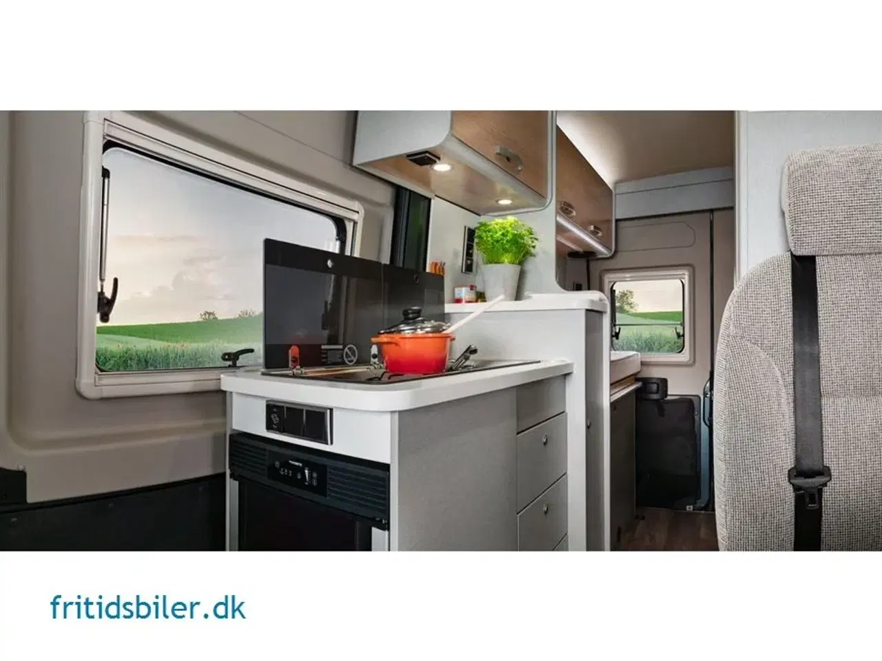 Billede 18 - 2024 - Hymer Free 602   Campervan Free 602 Kompakt kvalitetscamper fra Hymer M/ enkeltsenge