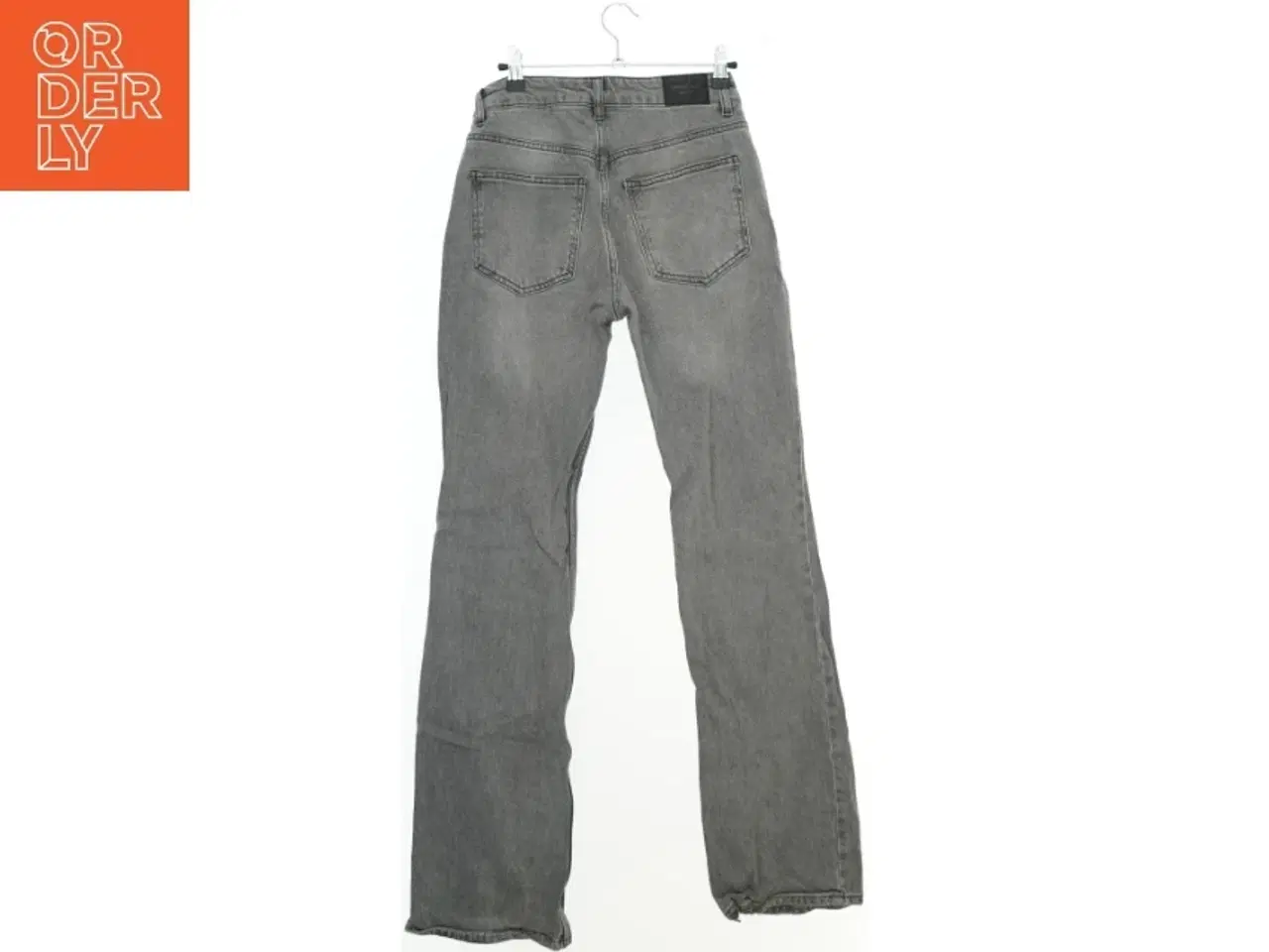 Billede 2 - Grå jeans fra Gina Tricot (str. L)