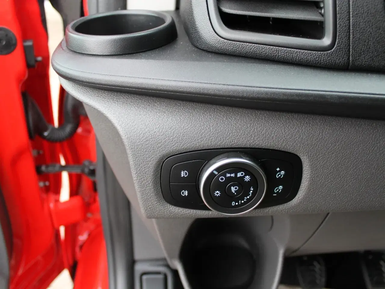 Billede 13 - Ford Transit Custom 300L 2,0 TDCi 130 Trend