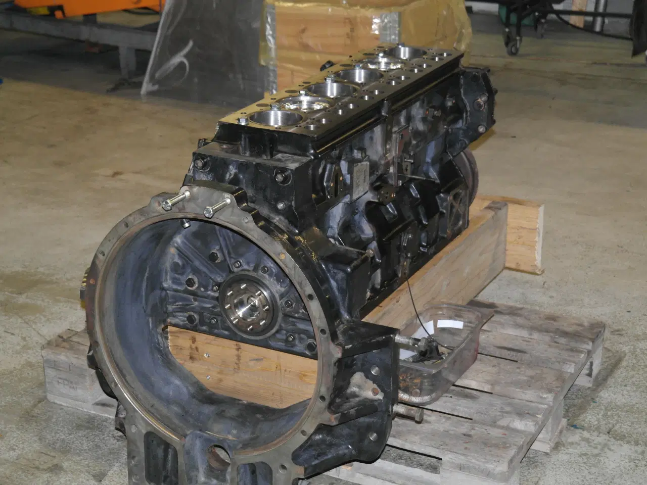 Billede 2 - Cylinderservice - motorværksted