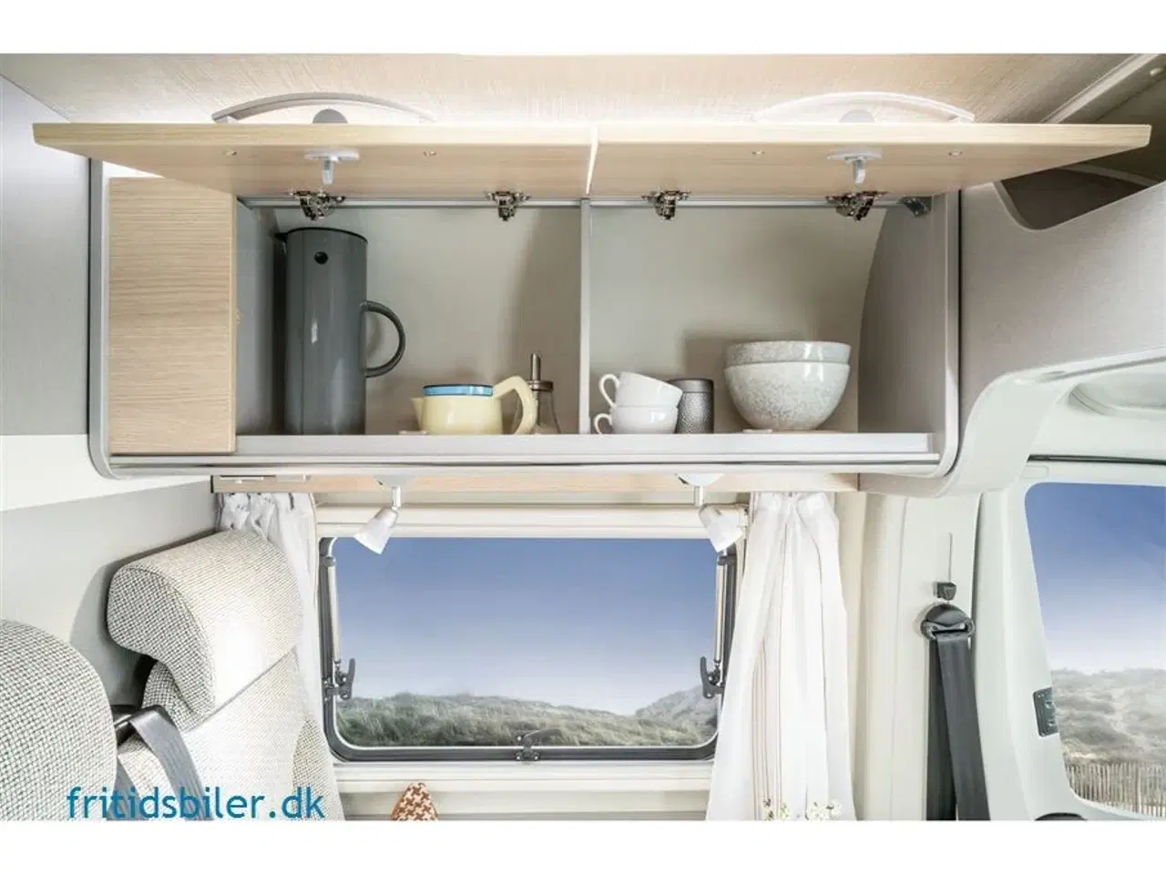 Billede 7 - 2024 - Hymer Free 602   Campervan Free 602 Kompakt kvalitetscamper fra Hymer M/ enkeltsenge