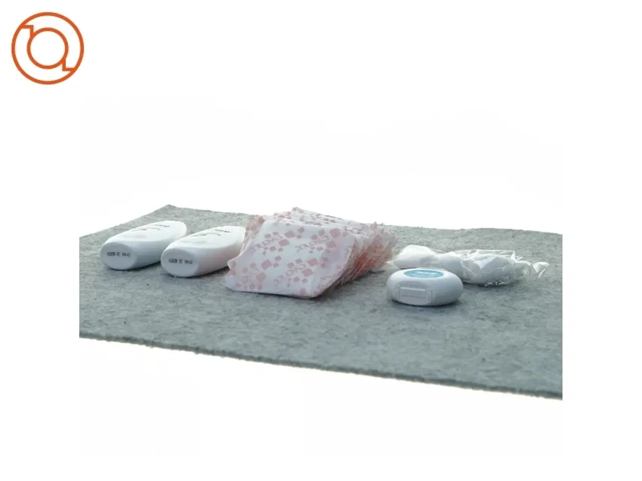 Billede 2 - Sæt med body wash tandtråd, trusseindlæg og vatpinde (str. 15 x 13 cm)