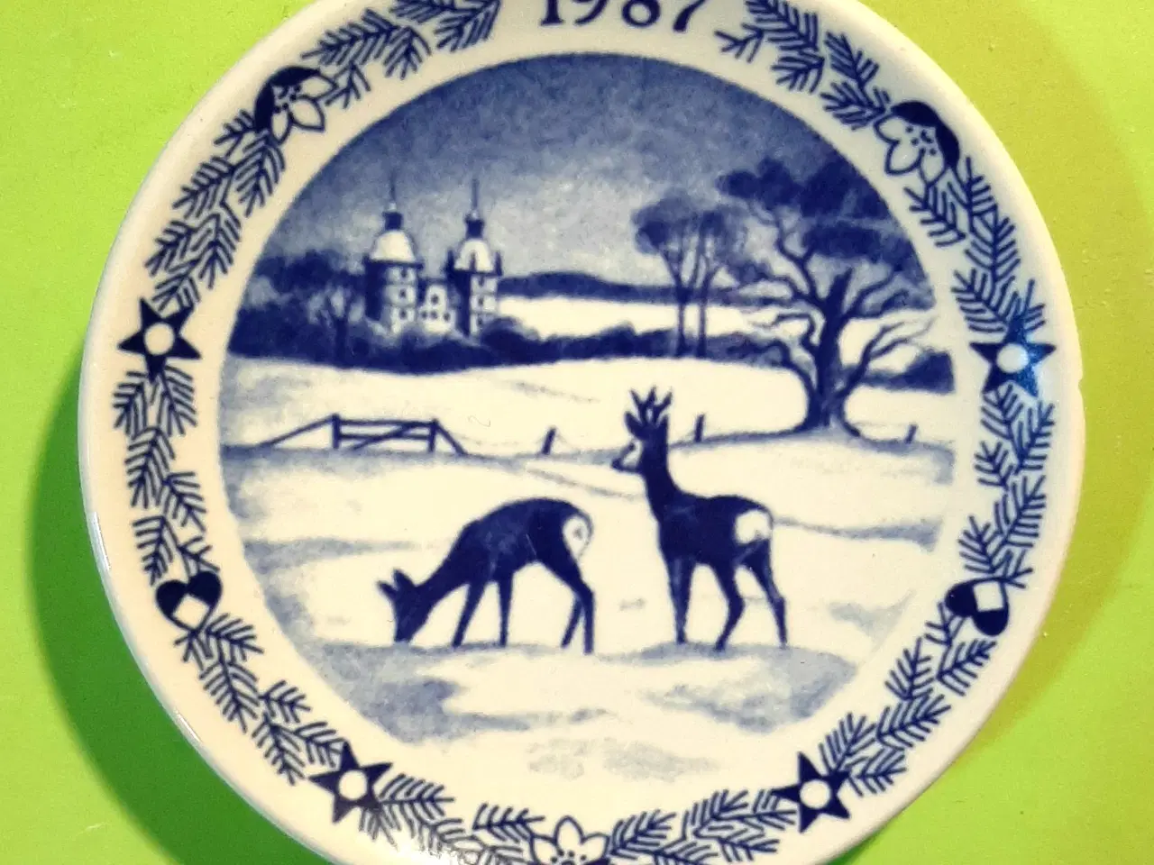 Billede 1 - ROYAL COPENHAGEN juleplatte 1987