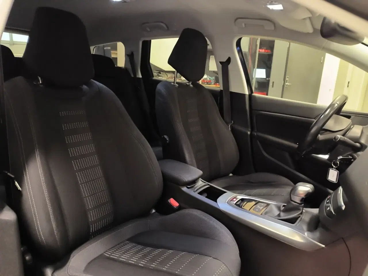 Billede 15 - Peugeot 308 1,6 BlueHDi 120 Allure SW EAT6