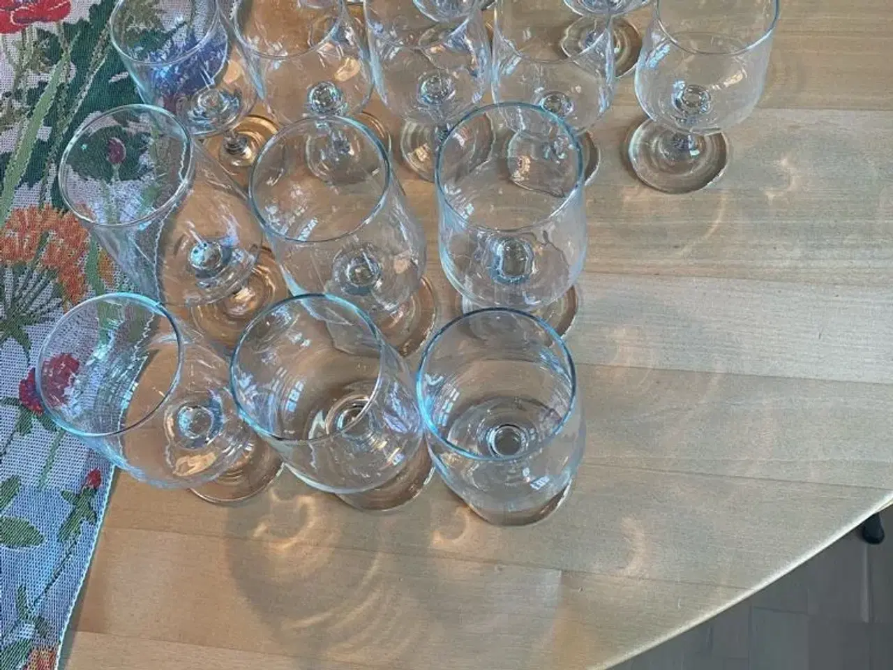 Billede 2 - Vin og drinksglas