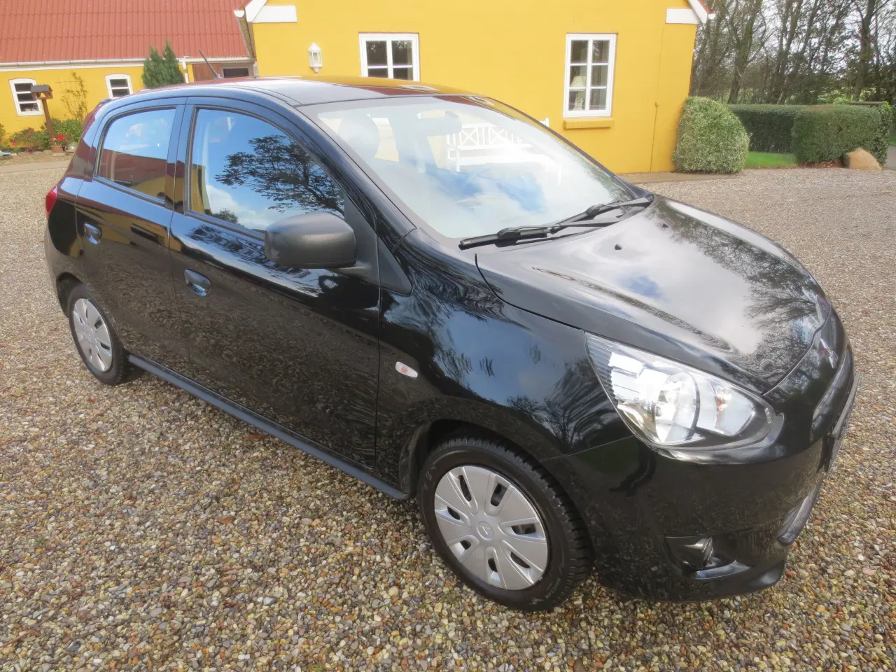 Billede 2 - Mit. Space Star 1.0 i. Km 83000. år 2015. 