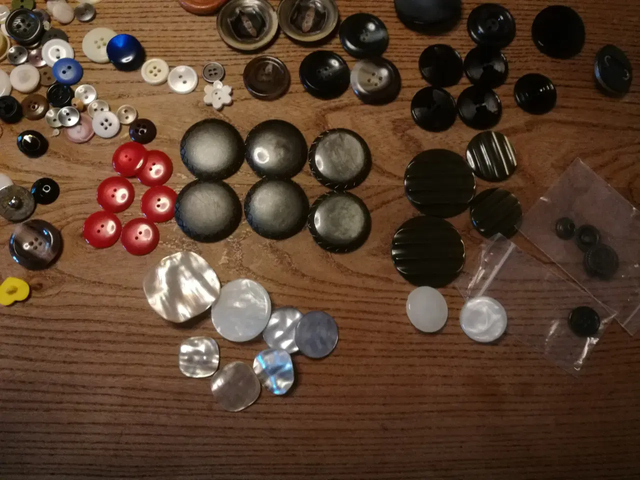 Billede 5 - Knapper - over 250 stk.