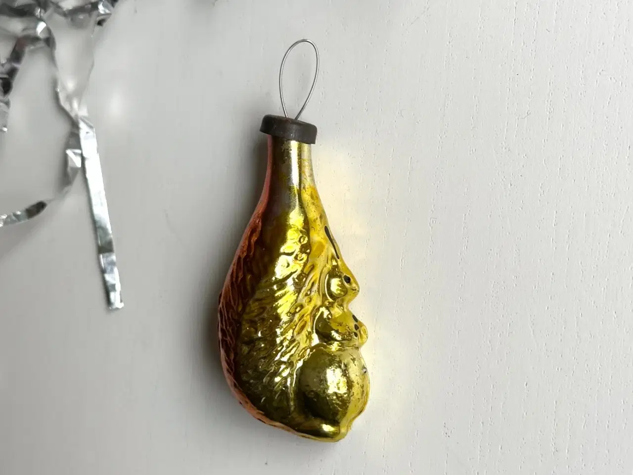 Billede 2 - Vintage juleornament, gul/orange egern