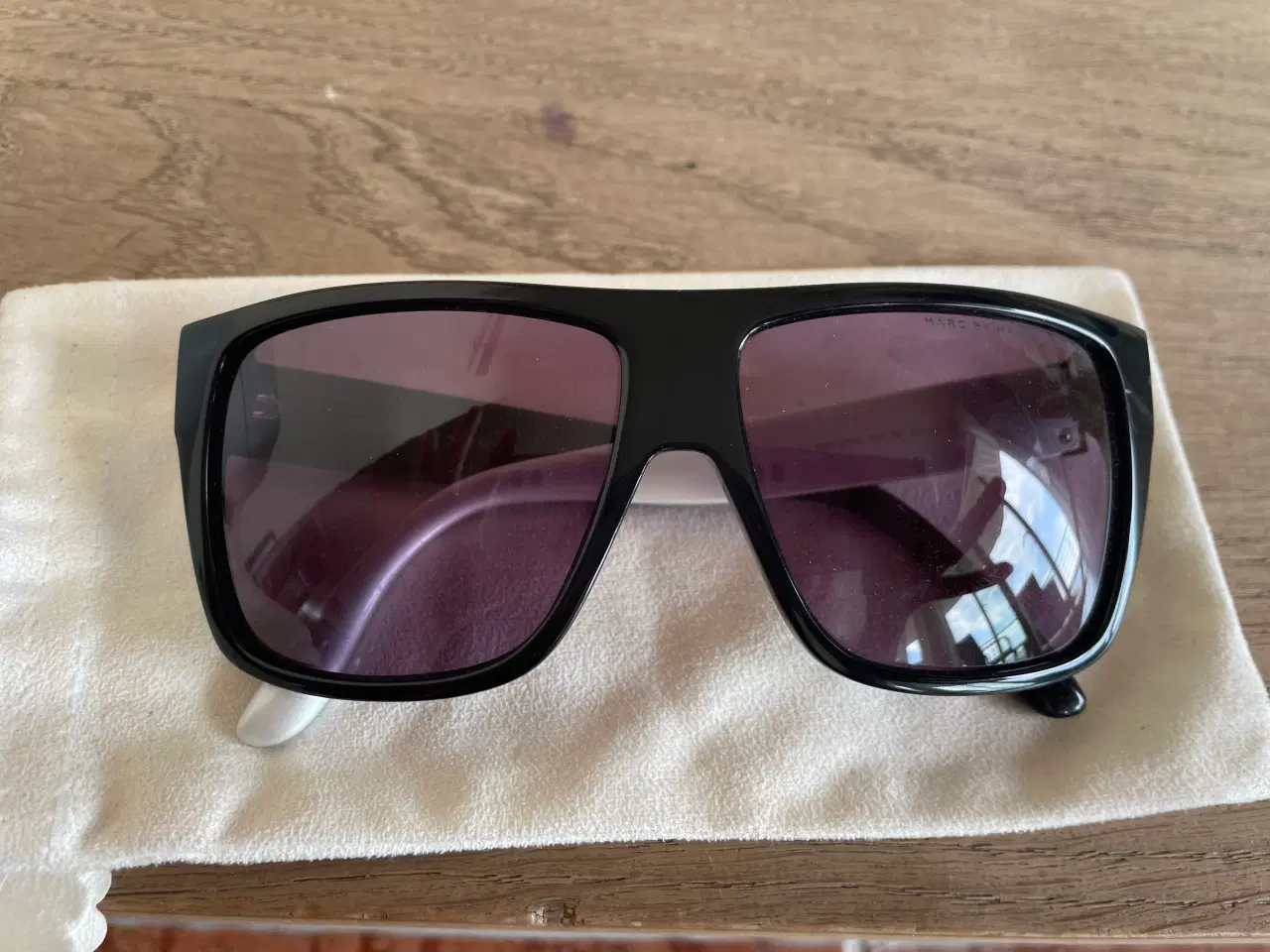 Billede 1 - Marc Jacobs sort solbrille