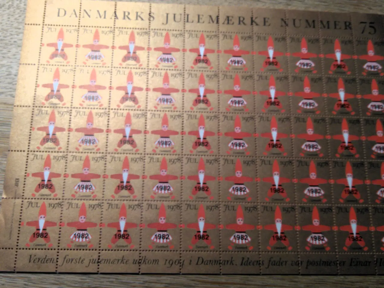 Billede 2 - 2 Danske juleark 1983-84 til stærk nedsat pris 
