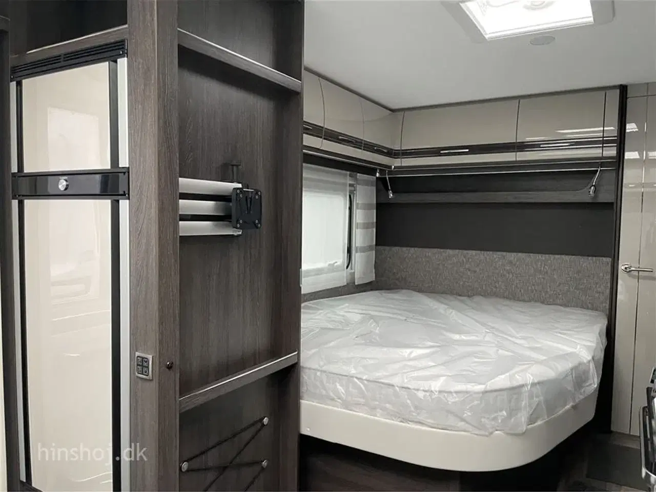 Billede 4 - 2024 - Fendt Diamant 560 DW   Fendt Diamant med stort badeværelse med særskilt brusekabine fra Hinshøj Caravan