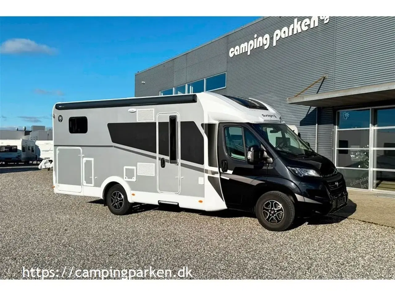 Billede 1 - 2024 - SunLight T 68 Adv. Edi. - Aut. gear   Udlejes: Ny autocamper med enkeltsenge, hæve/sænkeseng og automatgear