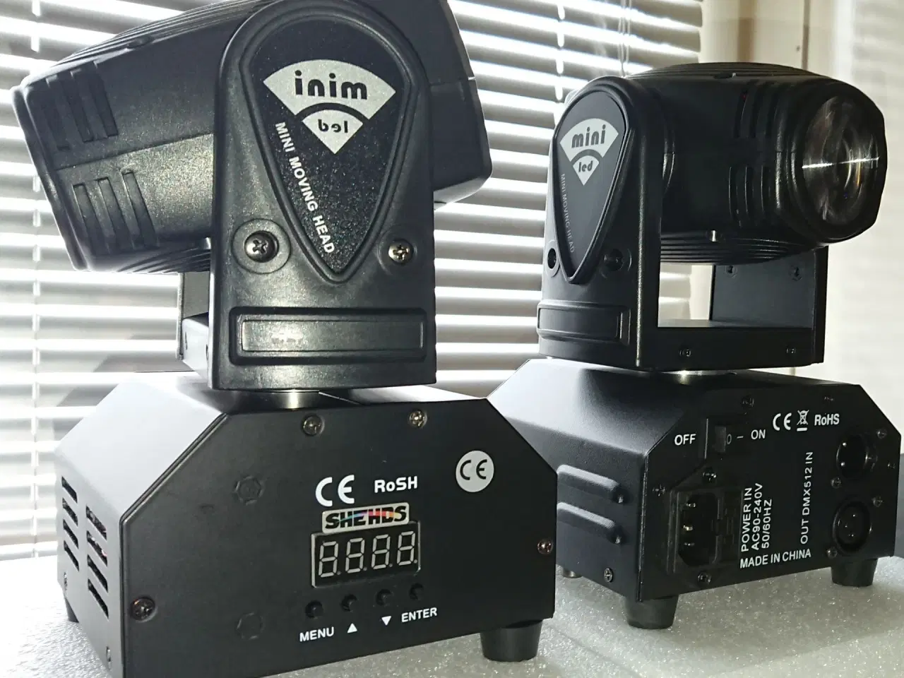 Billede 2 - Udlejes - SHEHDS MINI 360º MOVING HEAD BEAM RGBW.