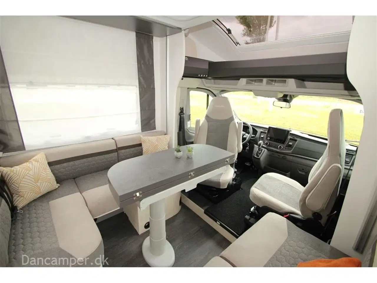 Billede 7 - 2022 - Chausson Titanium 716   FABRIKSNY - Fantastisk delintegreret autocamper med el. sænkbar køjer i bag.og sænkbar dobbeltseng i front, 170 HK og Automatgear