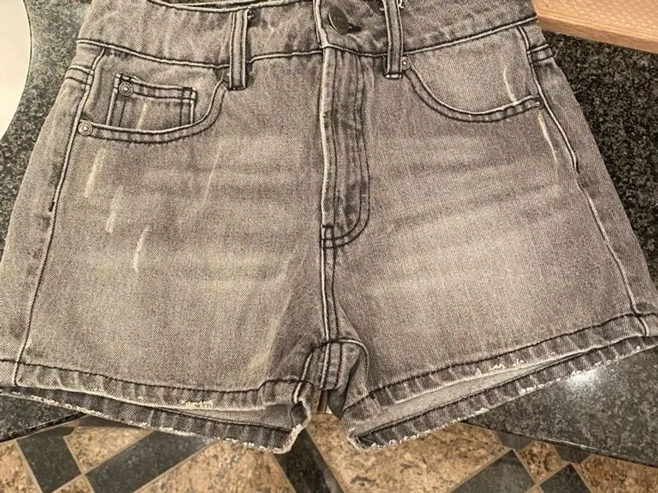 Billede 1 - Only shorts  str small