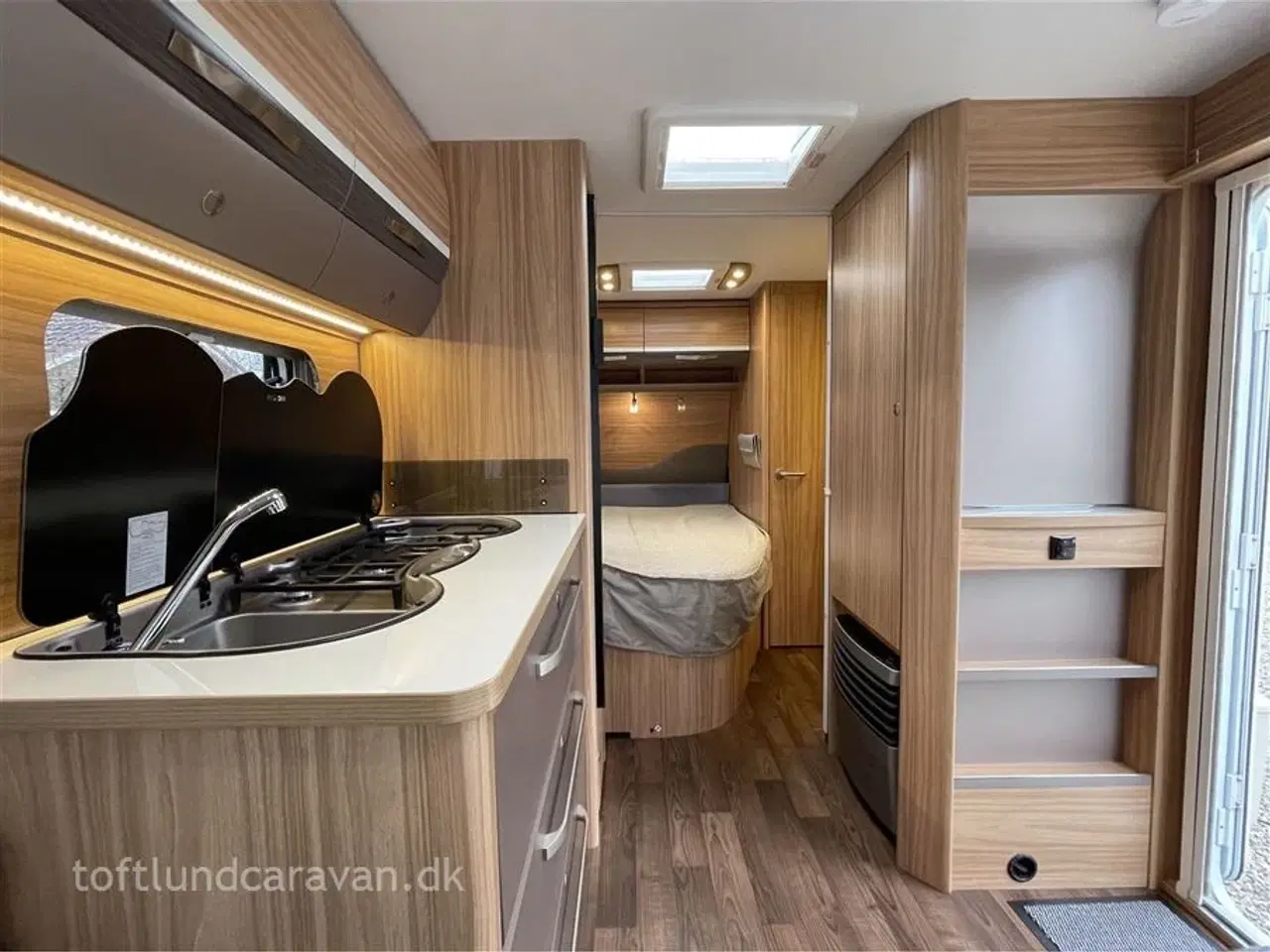 Billede 7 - 2017 - Hymer Eriba Exciting 485   Superflot kvalitetsvogn, 1 ejers, m/MOVER + EL-STØTTEBEN + GULVTEMP. mv.