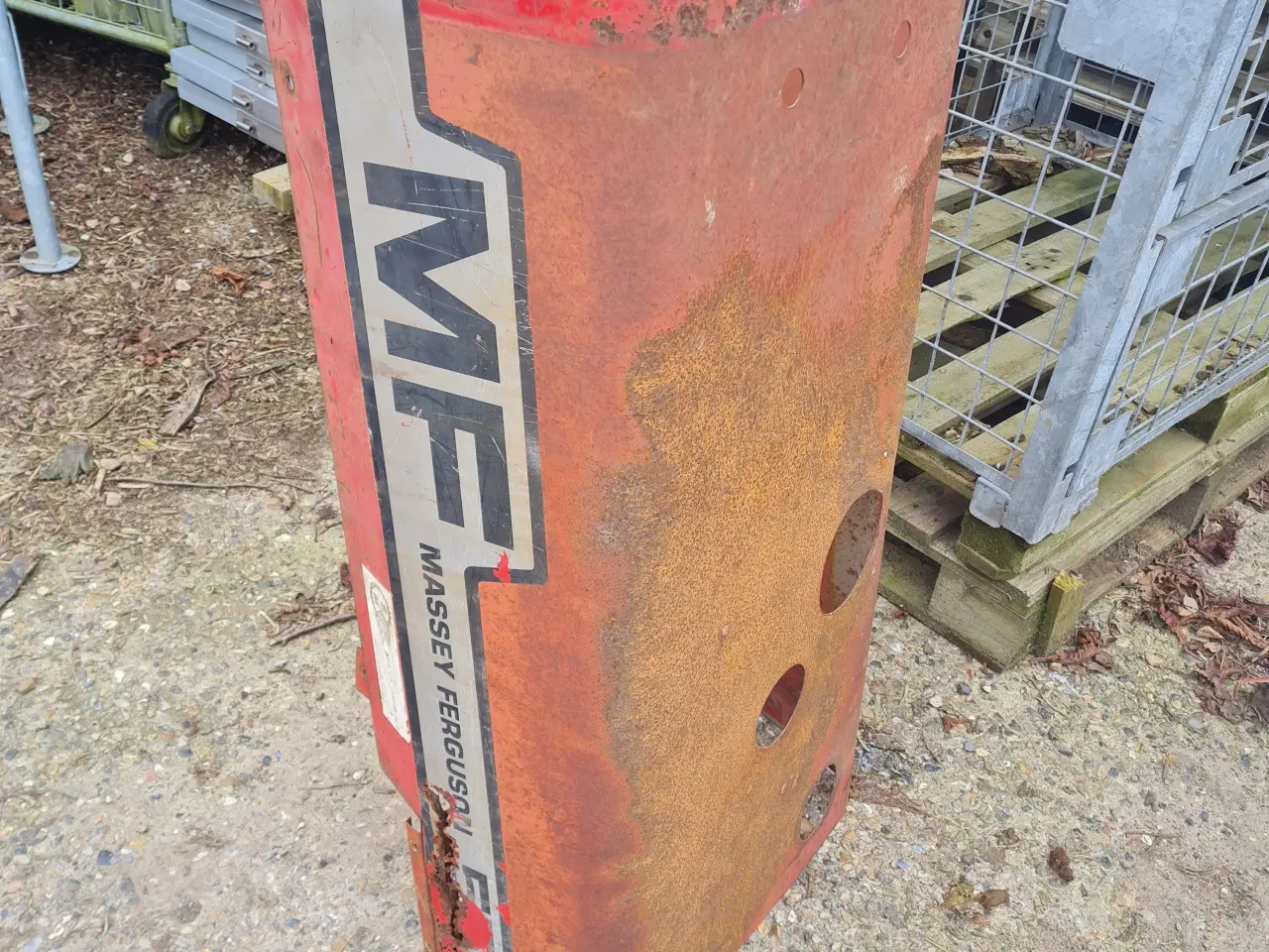 Billede 1 - Hjelm til massey ferguson 550