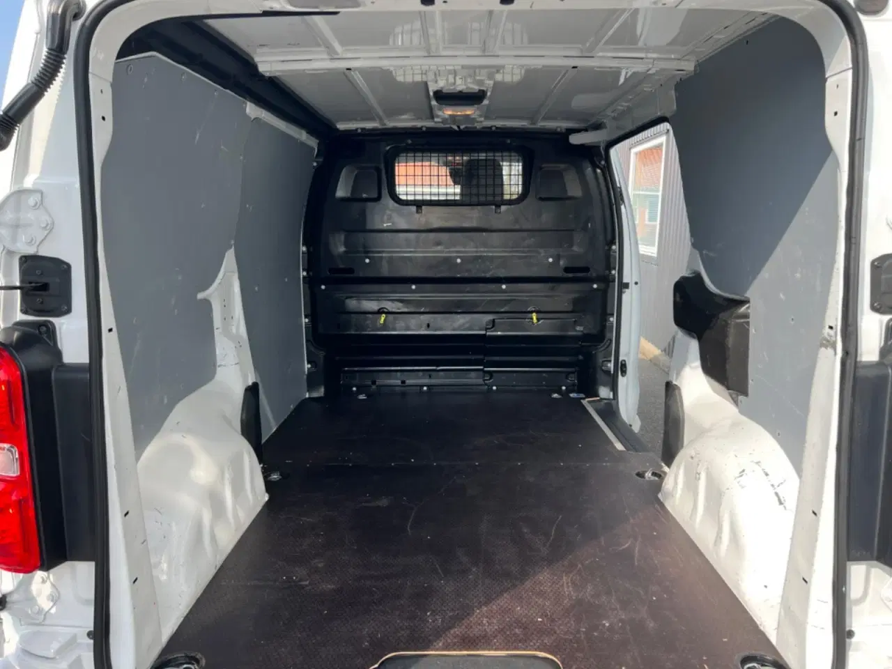 Billede 9 - Peugeot Expert 2,0 BlueHDi 122 L2 Sport EAT8 Van