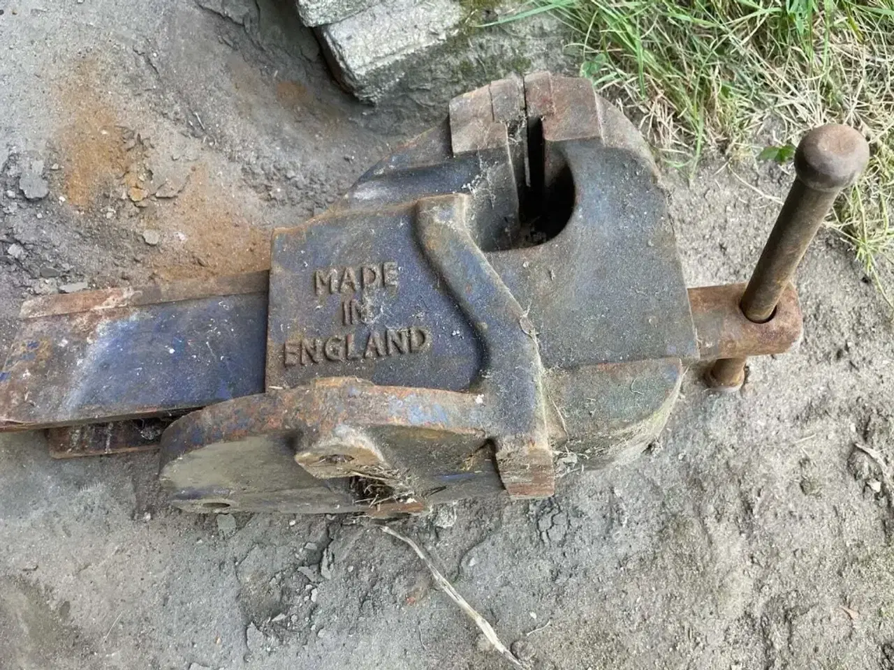 Billede 1 - Record Steel og Brockhaus hauer Skruestik 