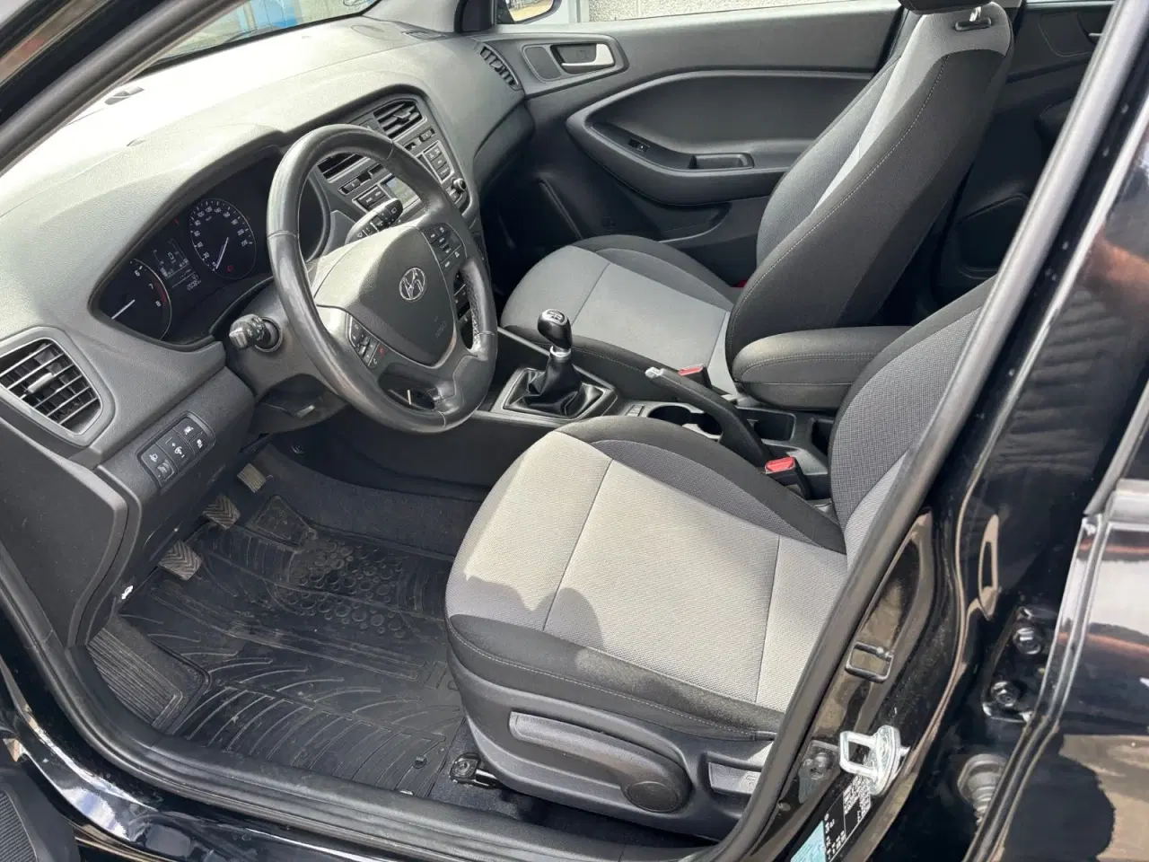 Billede 5 - Hyundai i20 1,25 Trend
