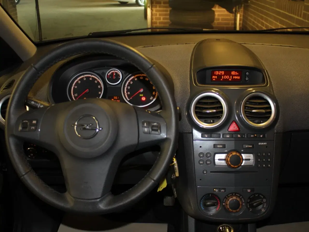 Billede 7 - Opel Corsa 1,4 16V Cosmo