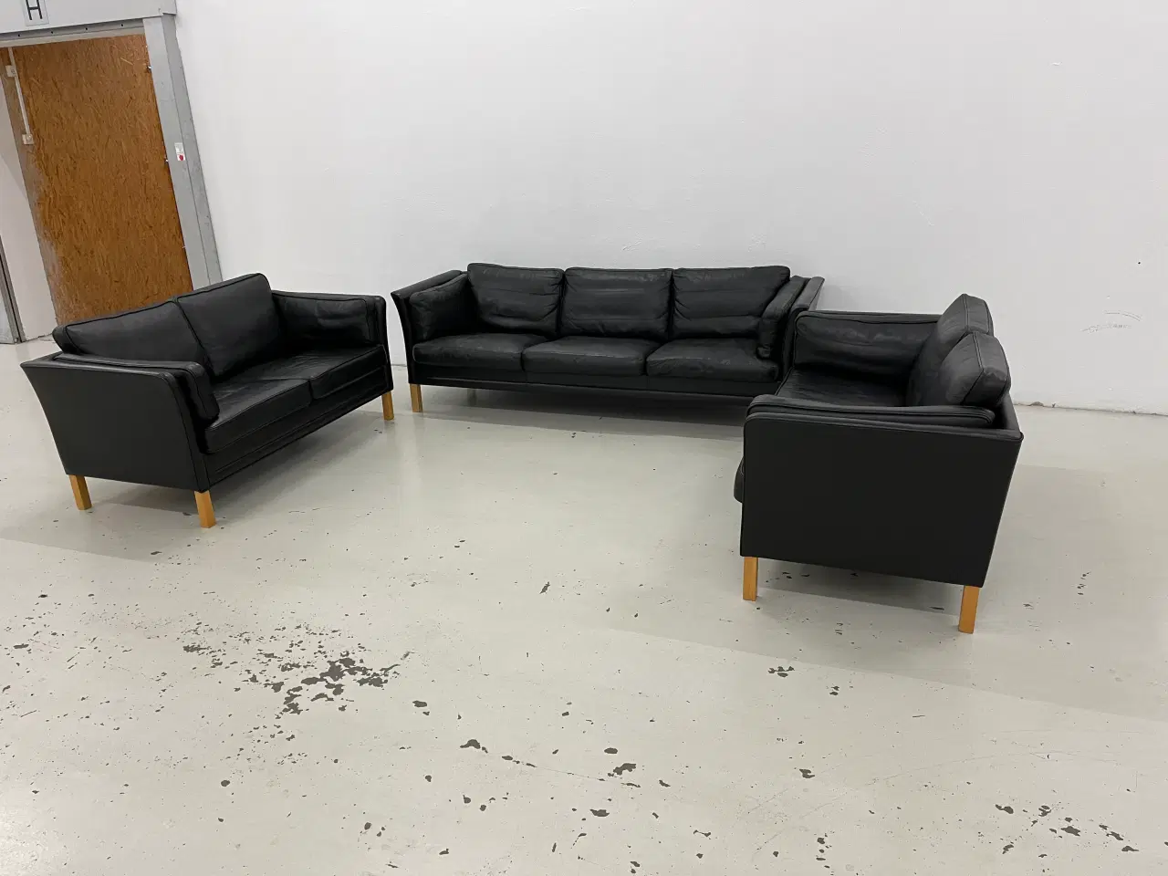 Billede 1 - Mogens Hansen MH2225 Sofagruppe i sort prestige.