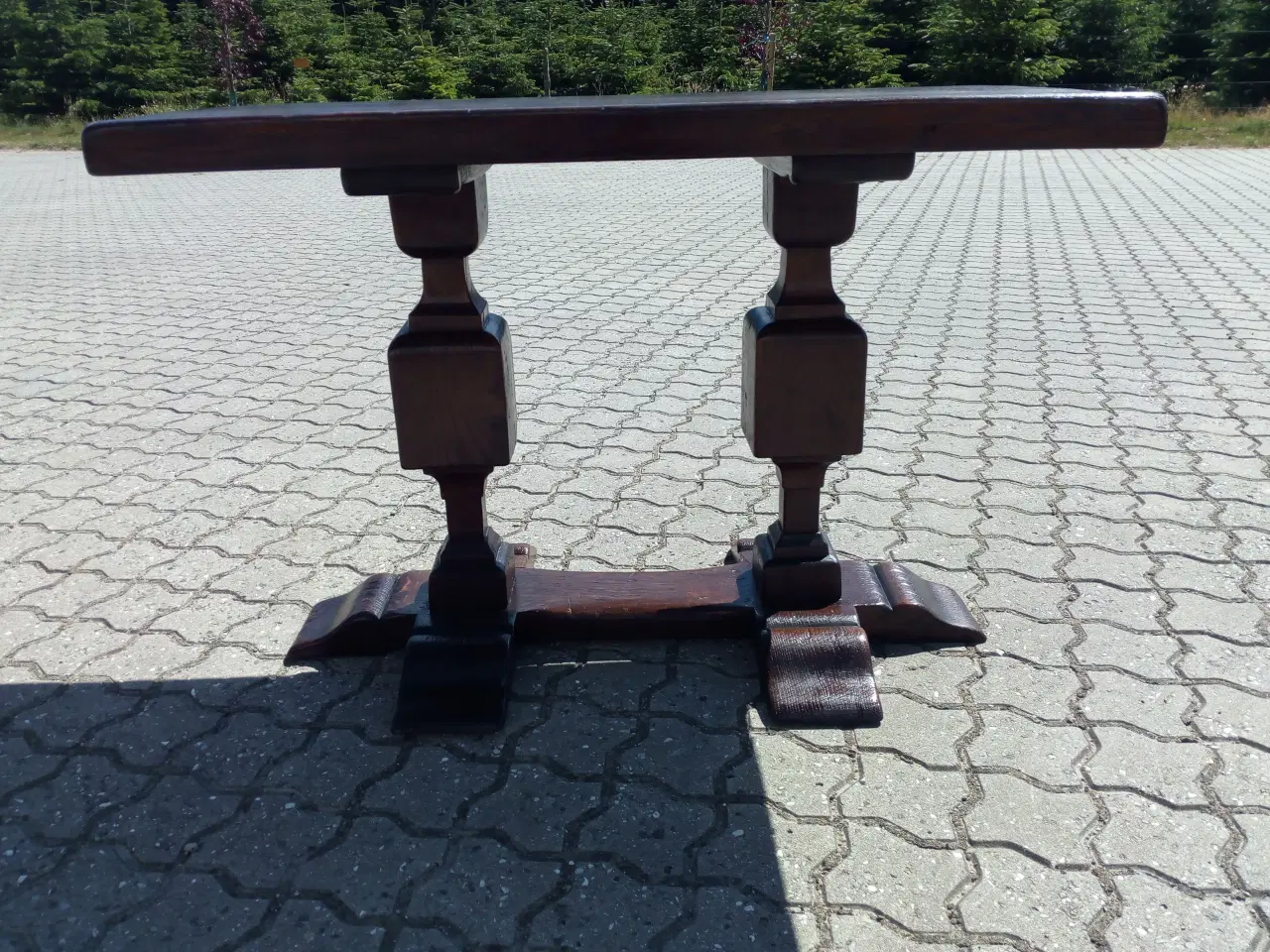 Billede 4 - Solidt Bord / Plantebord / Lampebord