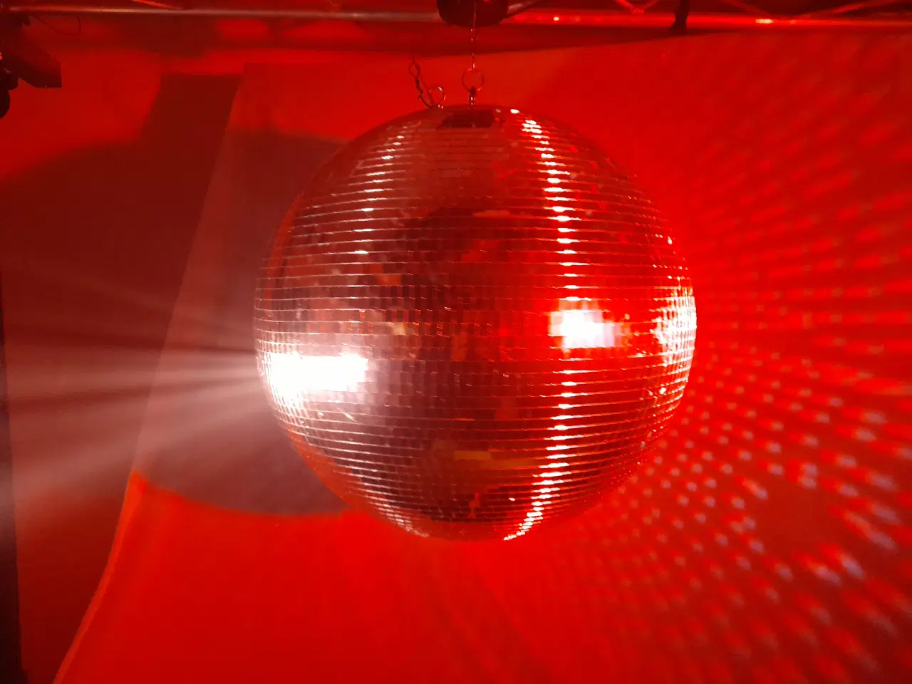 Billede 6 - Udlejes – 50cm. DISCOKUGLE, SPEJLKUGLE, MIRRORBALL