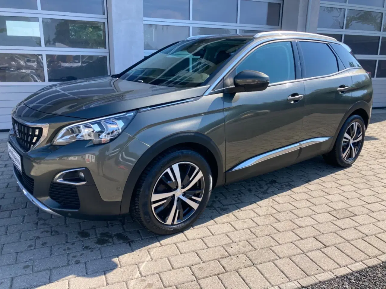 Billede 2 - Peugeot 3008 1,6 BlueHDi 120 Allure EAT6