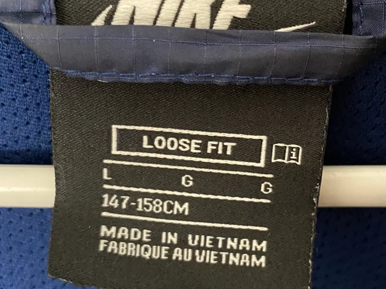 Billede 3 - Nike vindjakke str. 147-158