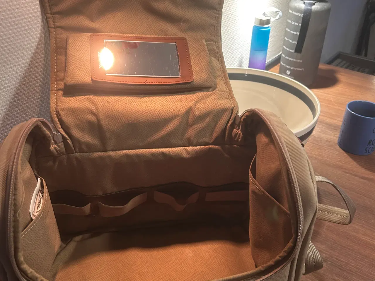 Billede 3 - Samsonite toilettaske